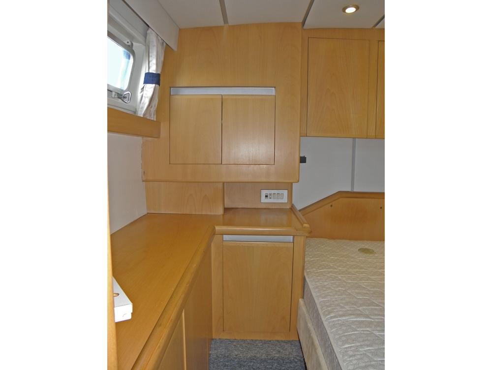 Aft cabin, Accommodation